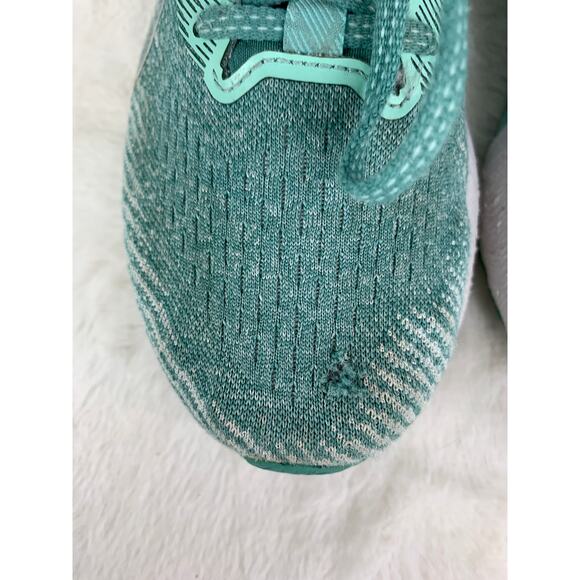 Asics GT-2000 Women's Running Shoes - Mint Green, Size 10 (1012B045) - Picture 3 of 11